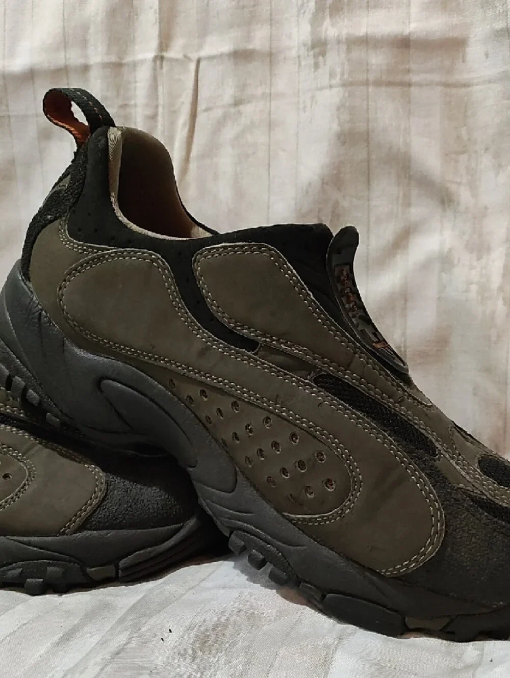 Merrell Women's Olive Green and Black Slip-On Trail Sneakers - Picture 4 of 7